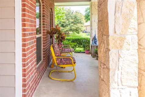 2200 Infield Court Brenham TX 77833