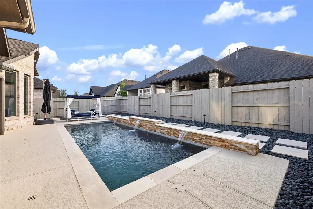 5016 Blooming Hibiscus Lane Manvel TX 77578