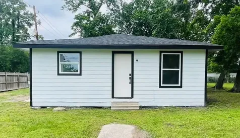 9110 Heatherside Street Houston TX 77016