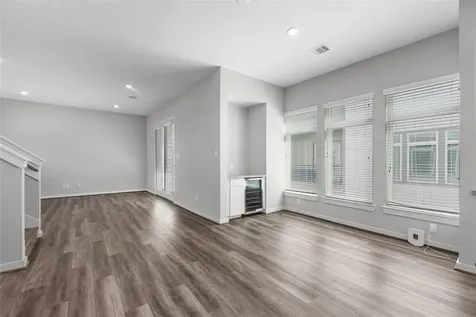 5823 Fairdale Lane C Houston TX 77057