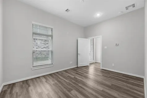 5823 Fairdale Lane C Houston TX 77057
