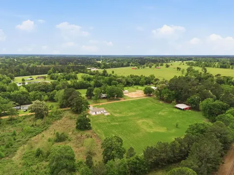 148 Cr Road 2198 Cleveland TX 77327