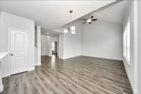 7638 Nevaeh Crest Path Houston TX 77016