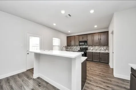 7638 Nevaeh Crest Path Houston TX 77016