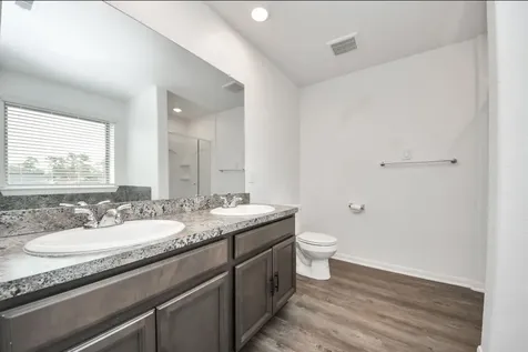 7638 Nevaeh Crest Path Houston TX 77016