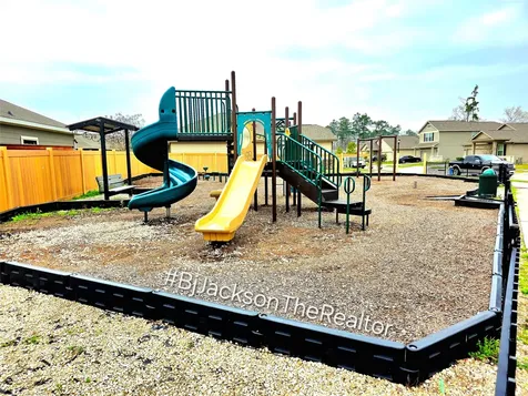 7638 Nevaeh Crest Path Houston TX 77016