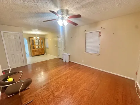 10206 Ashville Drive Houston TX 77051
