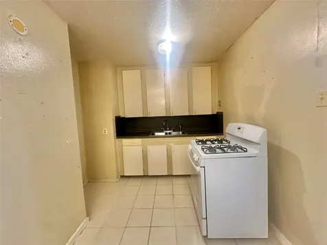 10206 Ashville Drive Houston TX 77051