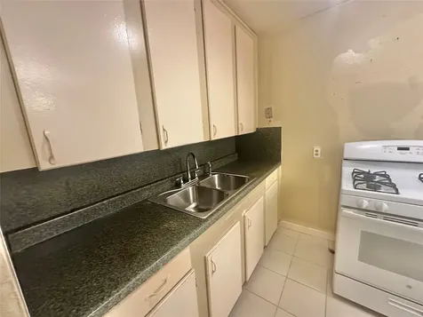 10206 Ashville Drive Houston TX 77051