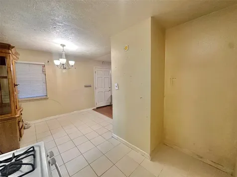 10206 Ashville Drive Houston TX 77051
