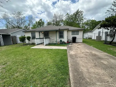 10206 Ashville Drive Houston TX 77051
