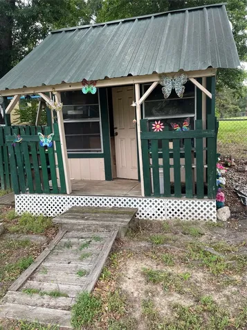 18886 County Road 2323 White House TX 75791