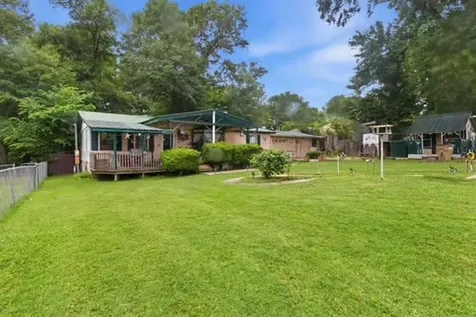 18886 County Road 2323 White House TX 75791