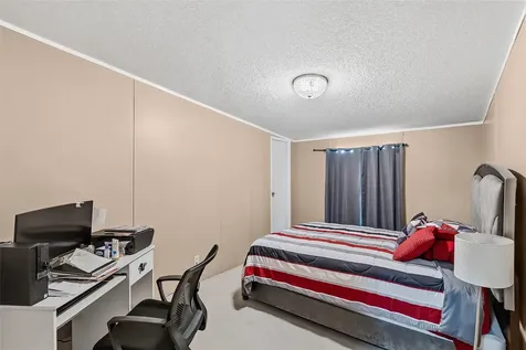 1027 Private Road 4041 Dime Box TX 77853