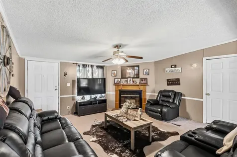 1027 Private Road 4041 Dime Box TX 77853