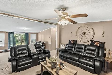 1027 Private Road 4041 Dime Box TX 77853