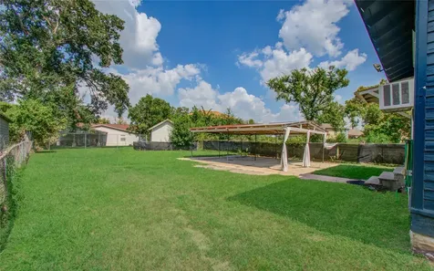 901 Boundary Street Houston TX 77009