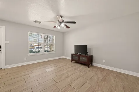 606 Alastair Drive Pasadena TX 77506
