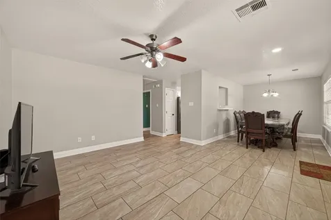 606 Alastair Drive Pasadena TX 77506