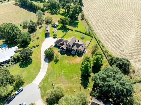100 Pecan Grove Road Sealy TX 77474