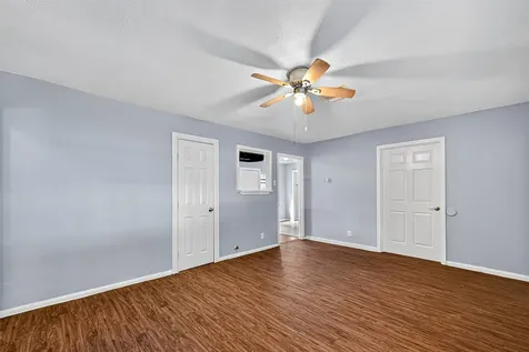 10106 Sierra Drive Houston TX 77051