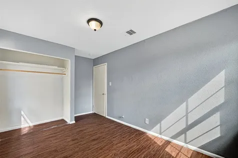10106 Sierra Drive Houston TX 77051