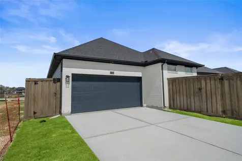 11914 North Pavillion Drive Mont Belvieu TX 77523