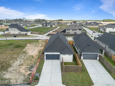 11914 North Pavillion Drive Mont Belvieu TX 77523