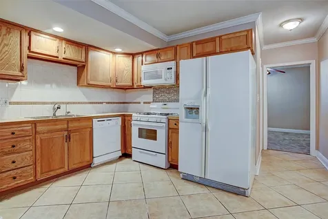 315 W Saulnier Street A Houston TX 77019