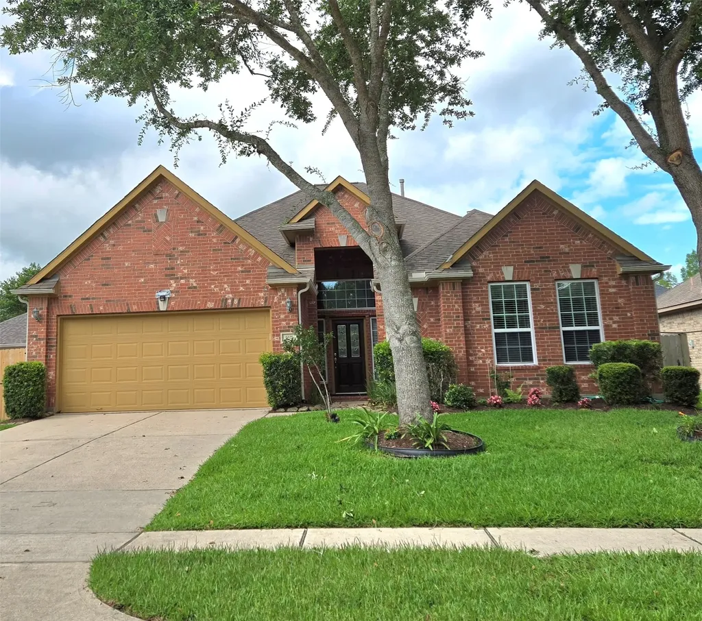 6109 Castle Peak Lane League City TX 77573