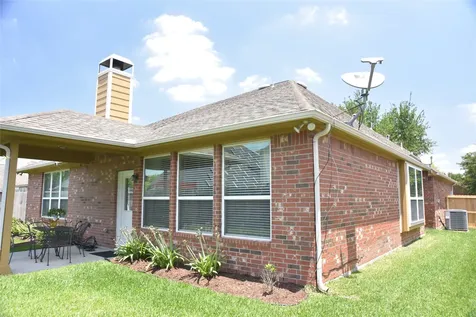 6109 Castle Peak Lane League City TX 77573