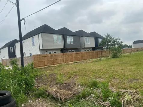 2850 Stevens Street Street Houston TX 77026