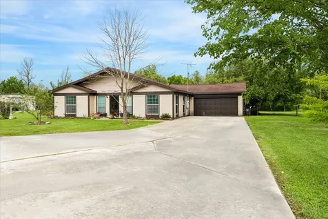103 Spanish Trace Street Crosby TX 77532