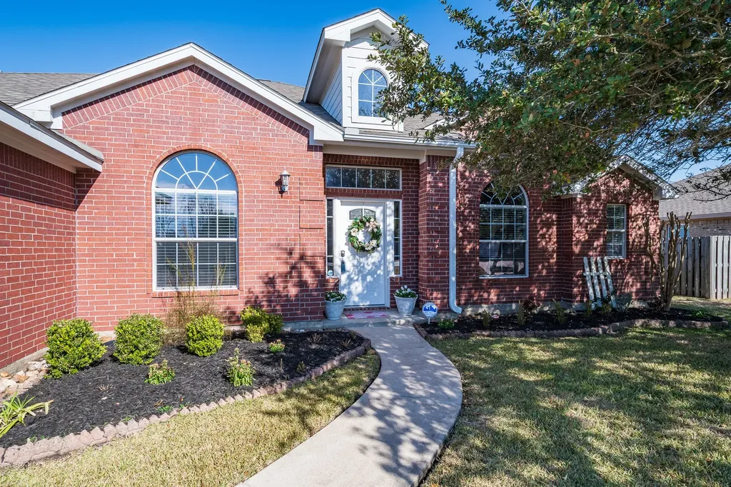 5011 Cotton Creek Drive Baytown TX 77523