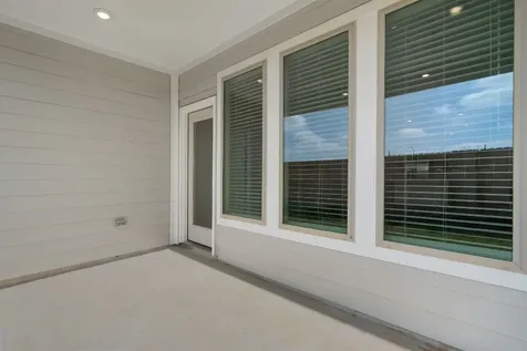 308 Goldeneye Duck Drive Waller TX 77484
