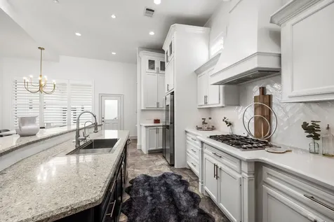 1210 Parkerhaven Court Houston TX 77008