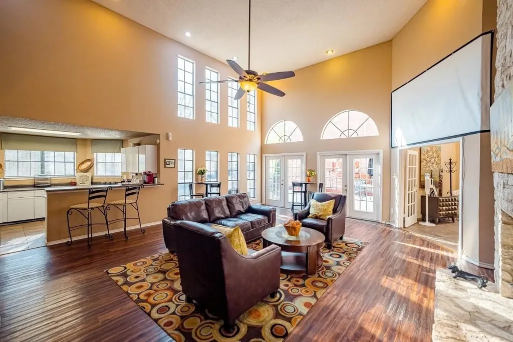2809 W William Cannon Drive I101 Austin TX 78745