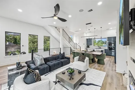 2801 Delano Street Houston TX 77004