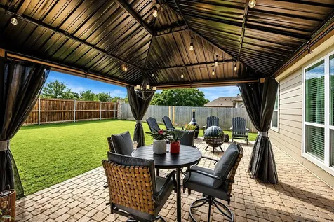 1440 Lake Ridge Drive Brenham TX 77833
