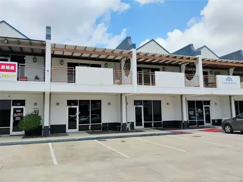 9788 Clarewood Drive 106 Houston TX 77036