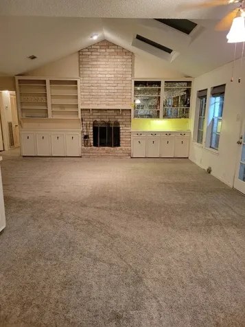 209 Montclaire Drive Drive West Columbia TX 77486