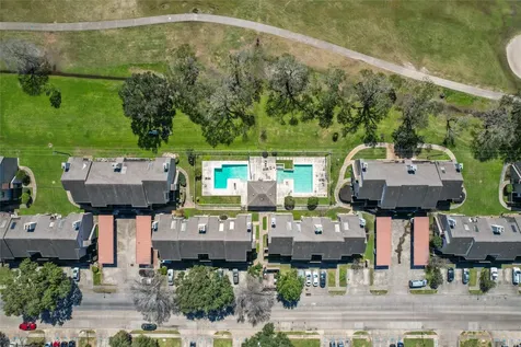 8365 Sands Point Drive 221 Houston TX 77036