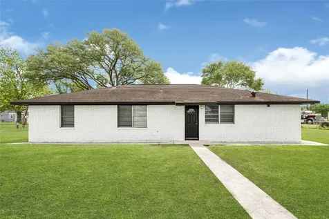 4634 Highway 36 S Rosenberg TX 77471