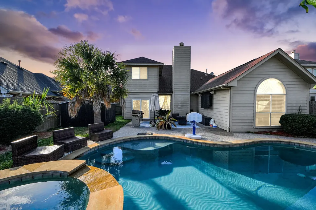 17618 Fairgrove Park Drive Houston TX 77095