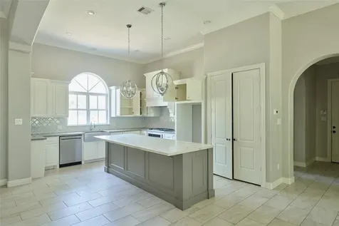 28526 Riverside Crest Lane Houston TX 77336