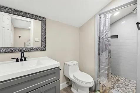 2313 Cedar Street Pearland TX 77581