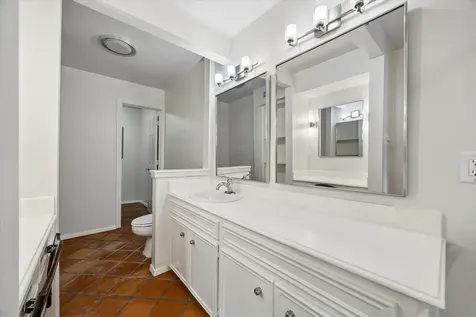 3502 Burlington Street 13 Houston TX 77006