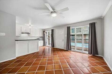 3502 Burlington Street 13 Houston TX 77006
