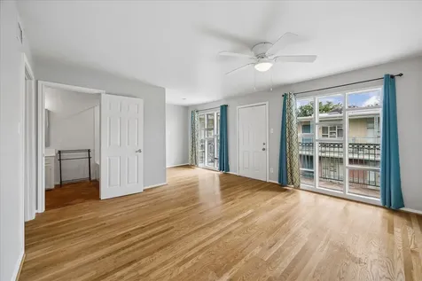 3502 Burlington Street 13 Houston TX 77006