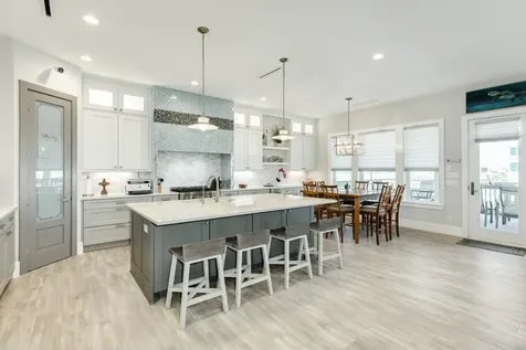 3827 Sea Breeze Lane Galveston TX 77554